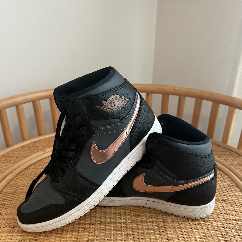 Black and Metallic Rose Gold Women’s Nike Jordan 1 High